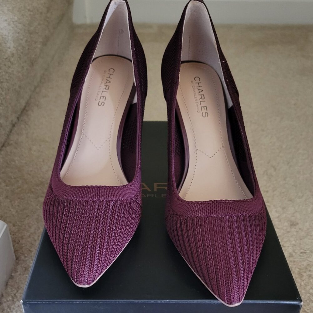 Fall Charles David Heel Shoes- Cabernet Stocking Stretch Size 8